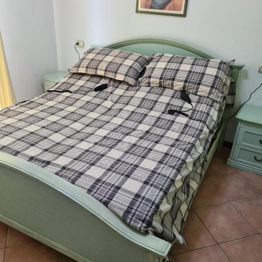 Appartamento Ai Tigli Каорле Экстерьер фото